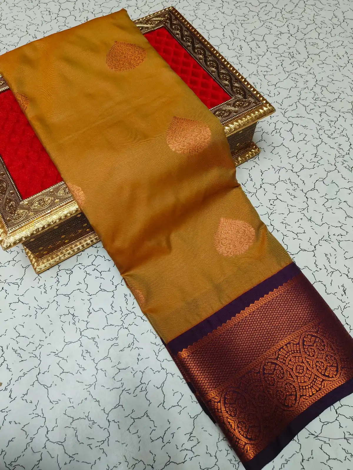 Mandala Butta Semi Kanchipuram Silk Saree